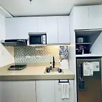 Ja1 Staycation At Trees Residence